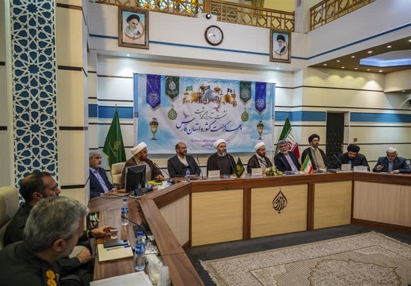 ویژهبرنامههای دهه کرامت در استان فارس اعلام شد