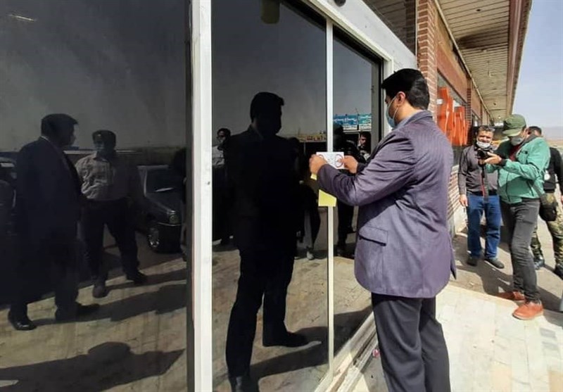 پلمب 8 واحد مشاور املاک غیرمجاز در پردیس و بومهن + فیلم