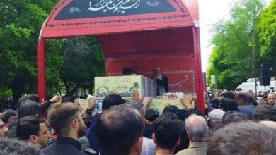 آغاز تشییع پیکر مطهر 4 شهید تازه تفحصشده در اصفهان + فیلم