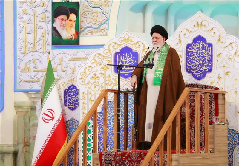 آیتالله علمالهدی: ولایت مقدم بر عدالت است