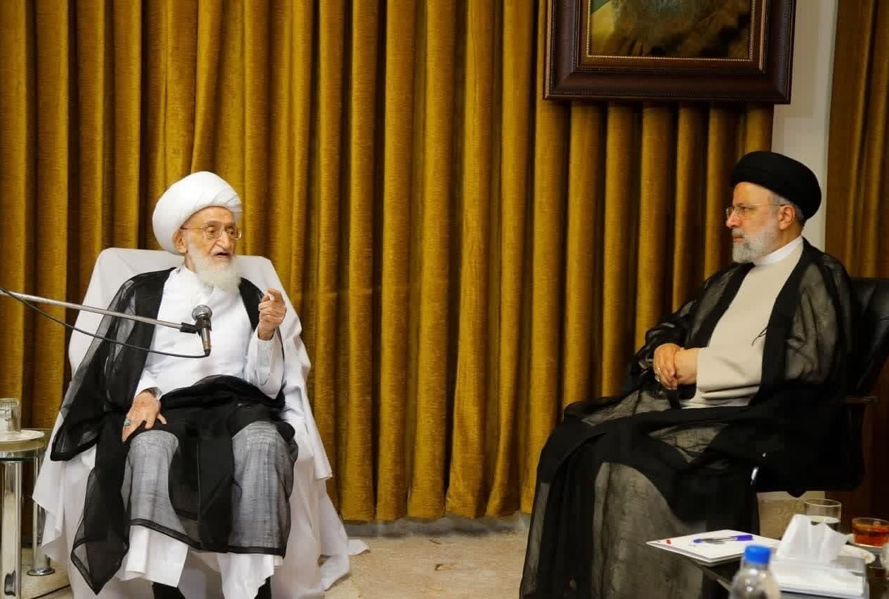 آیتالله نوری همدانی:همه فعالیتها باید برای رفاه مردم باشد