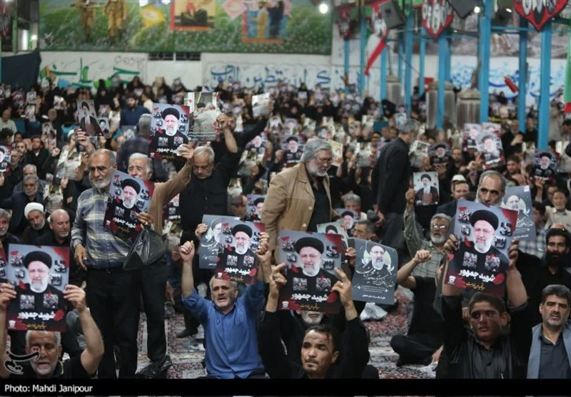 آیین عزاداری شهادت رئیس جمهور در اصفهان برگزار شد+عکس