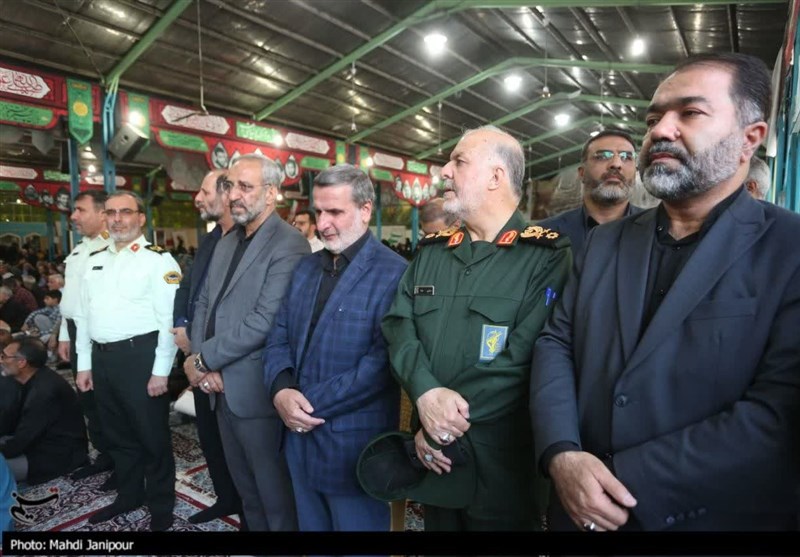 آیین عزاداری شهادت رئیس جمهور در اصفهان برگزار شد+عکس