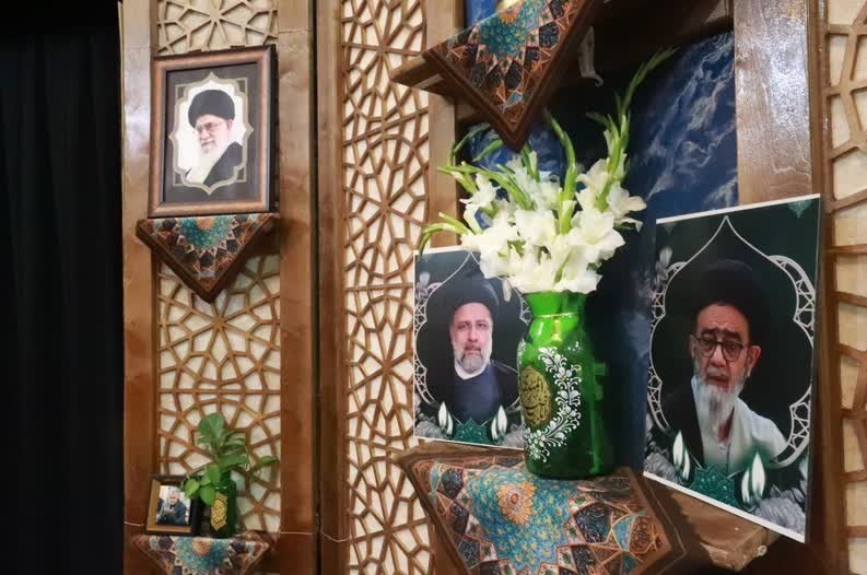 اجتماع مردم عزادار زاهدان در سوگ شهدای خدمت+فیلم