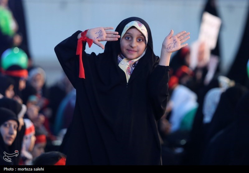 اعزام کاروان دختران حاج قاسم از اصفهان به کرمان+ فیلم