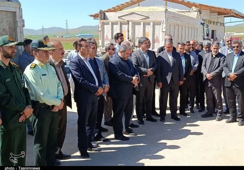 افتتاح سکوی حمل خودرو در ایستگاه راهآهن سنندج + تصاویر