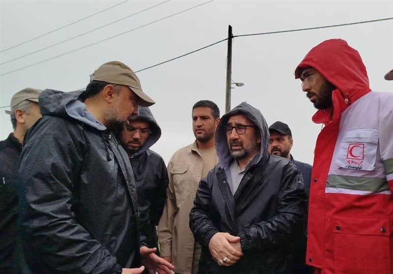 امداد و اسکان سیلزدگان در فریمان ادامه دارد+عکس