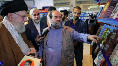 بازدید امام خامنهای از نمایشگاه بینالمللی کتاب