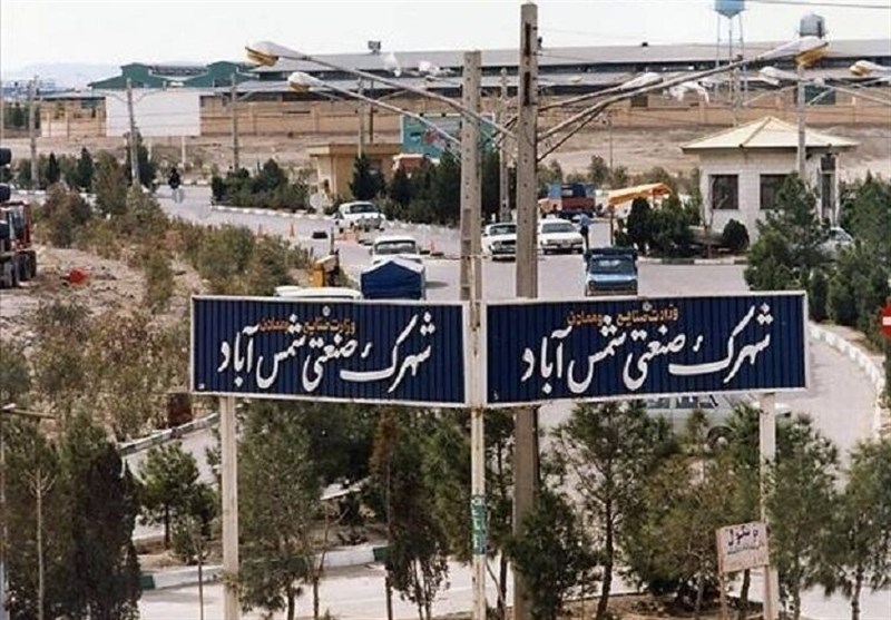 بازدید معاون اول قوه قضائیه از شهرک صنعتی شمسآباد 