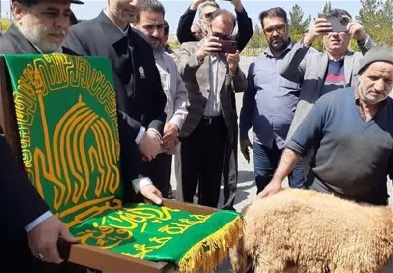 برگزاری جشنهای کریمانه دهه کرامت در کرمانشاه+ تصویر