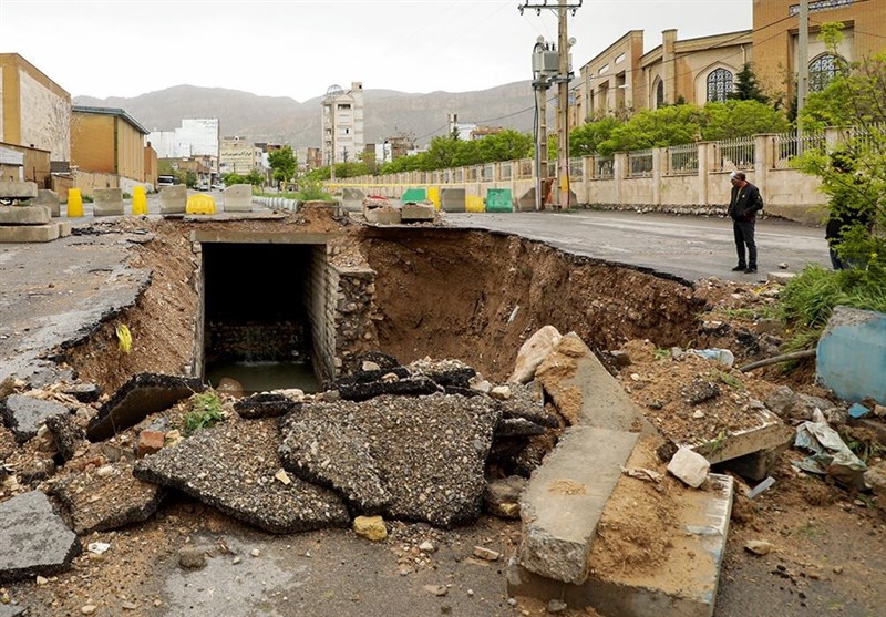 بهسازی سیلبند بلوار شهدای نوریان در مراحل پایانی است + فیلم