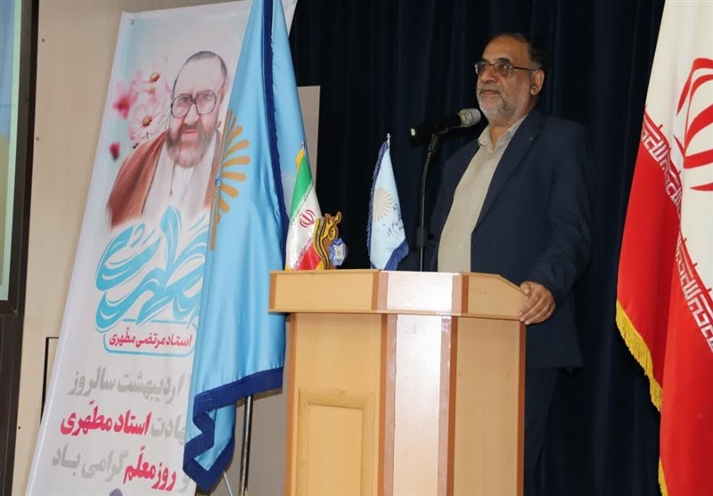 تجلیل از 240 استاد دانشگاه پیام نور استان بوشهر