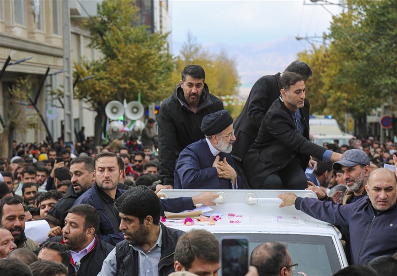 تصاویری از استقبال بینظیر شهرکردیها از آیتالله رئیسی