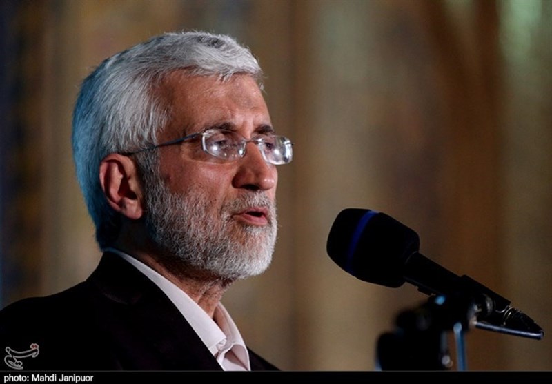 حضور سعید جلیلی در منزل شهید رئیسی + تصویر