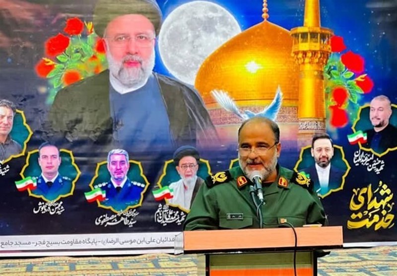 خادمالرضا خود را وقف خدمت به مردم کرد