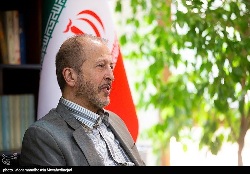 رئیسجمهور آتی باید تقریبا هم تراز آقای رئیسی باشد