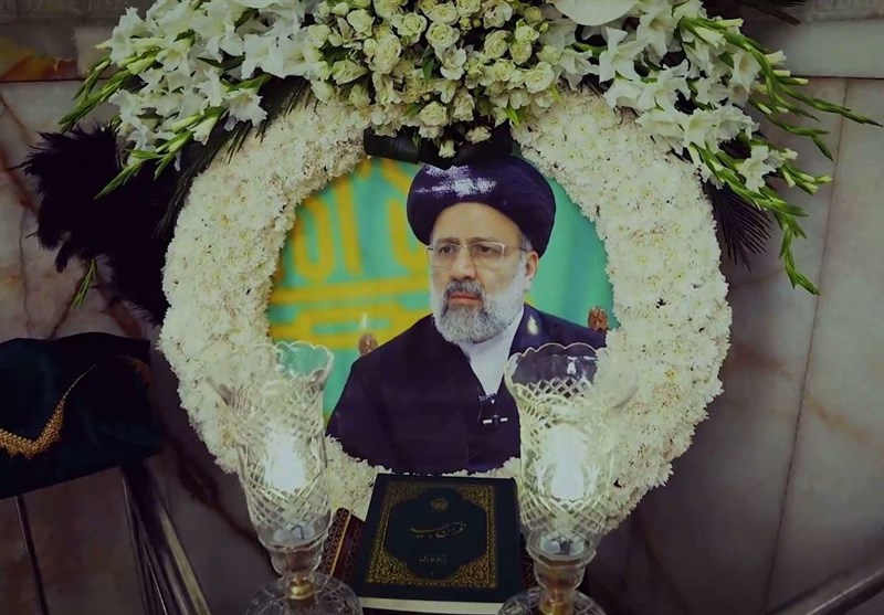 "رئیسی" در آغوش امام رضا (ع) آرام گرفت/ آسمان هم گریست