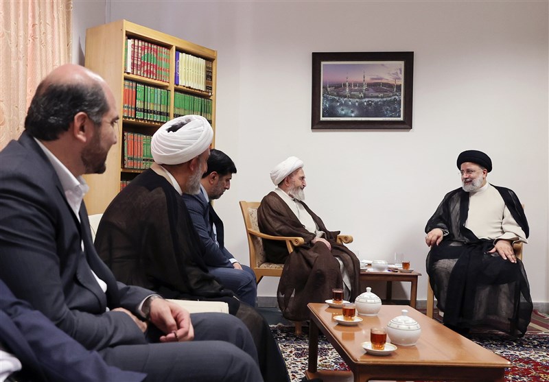 رئیسی: دولت در مسیر صحیح برای حل مشکلات گام برمیدارد