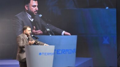 زارعپور: طرح اتصال 500 شهر به فیبر نوری در حال اجراست