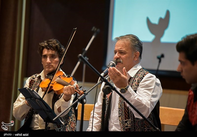 شب خاطره موجهای بیقراری در بجنورد برگزار شد+تصویر