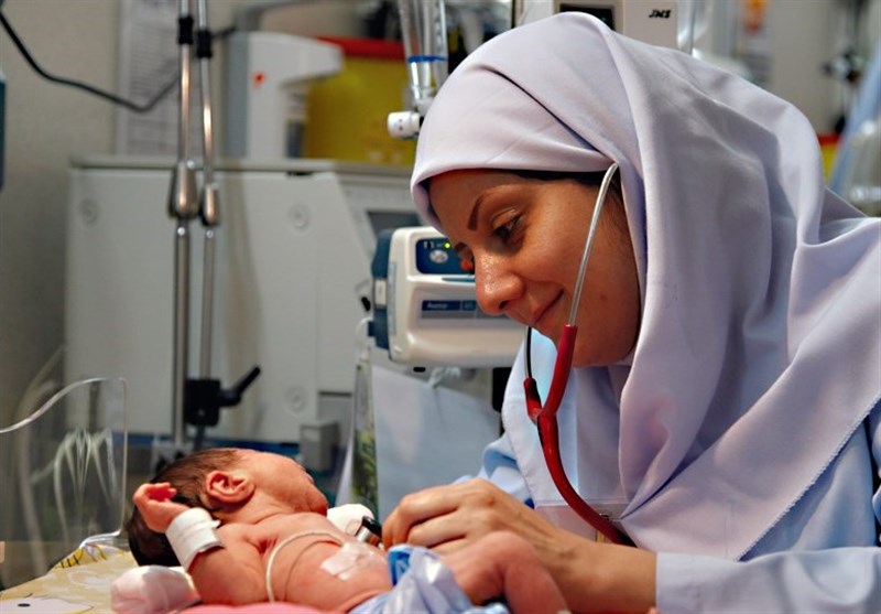 ظرفیت کافی برای بهکارگیری فارغ التحصیلان مامایی وجود ندارد