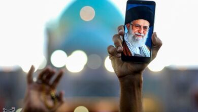 مادرشهیدان زینالدین: شهادت رئیسی مانند فرزندانم غریبانه بود