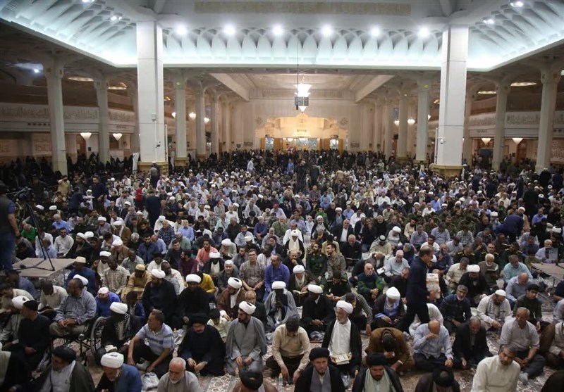 مراسم ترحیم والده سیدحسن نصرالله در حرم حضرت معصومه (س)