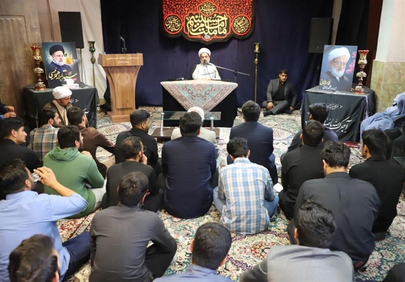 مراسم یادبود شهدا خدمت در زاهدان + تصاویر