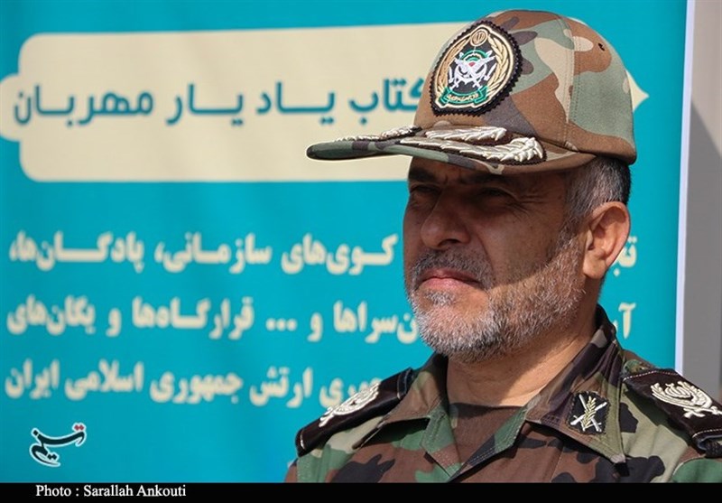 مقابل شبههافکنی و سیاه نمایی دشمن باید ایستاد