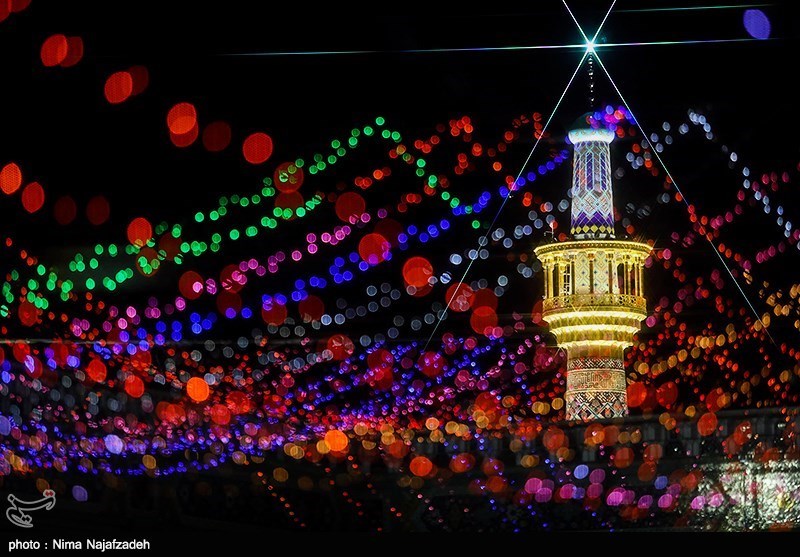 میزبانی حرم مطهر رضوی از زائران غیرایرانی در دهه کرامت