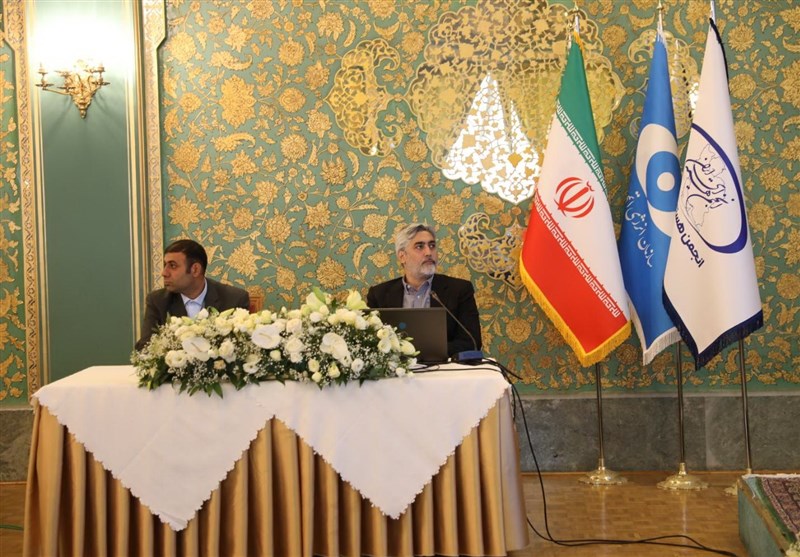 نشست مرکز کورچاتف روسیه و پژوهشگاه علوم و فنون هستهای ایران