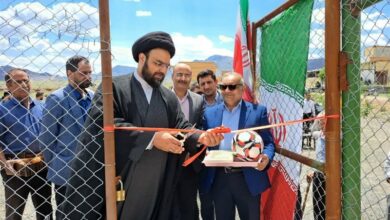 هفدهمین زمین چمن مصنوعی در اردستان افتتاح شد