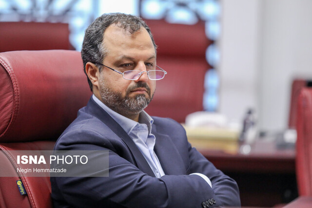 وزیر اقتصاد: این حادثه تلخ خللی در عزم سایر خادمان ملت در انجام وظایف وارد نمیکند