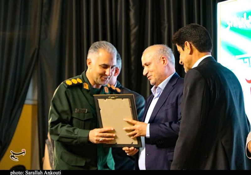 استان کرمان , فدراسیون فوتبال , مهدی تاج ,