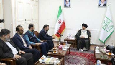 کلید دربهای فضای مجازی باید اختیار خودمان باشد