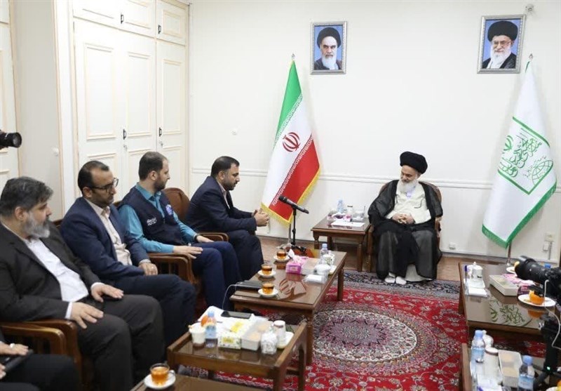 کلید دربهای فضای مجازی باید اختیار خودمان باشد