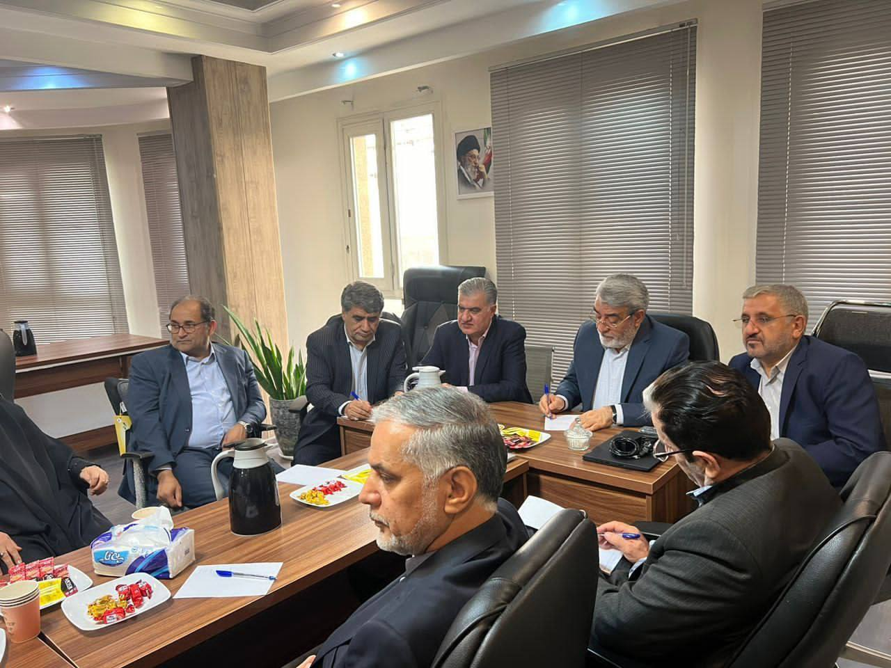 19 روز تا انتخابات؛ انصراف ۲داوطلب/حواشی یک نامه/شماره تماس!