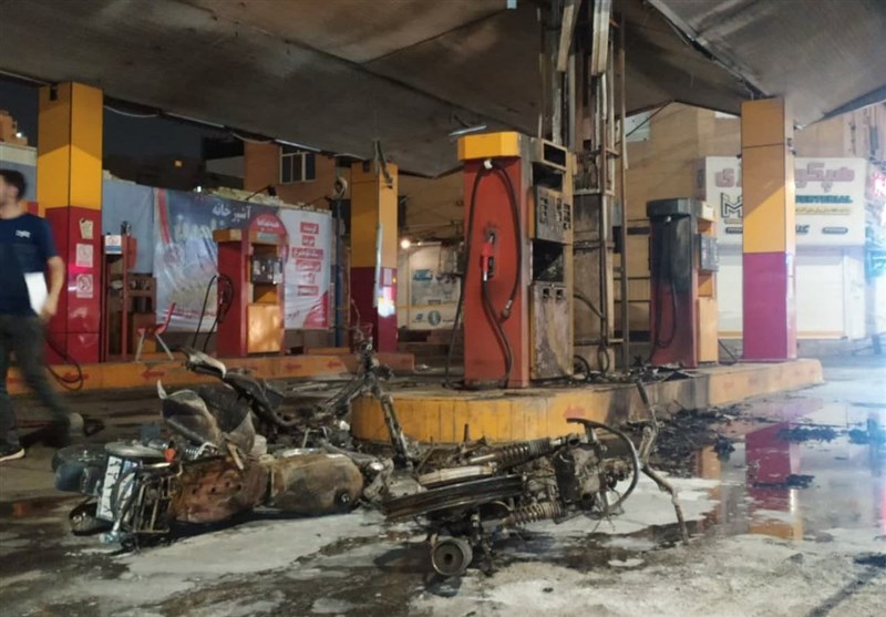 آتشسوزی در پمپ بنزین خیابان 24 متری اهواز + فیلم