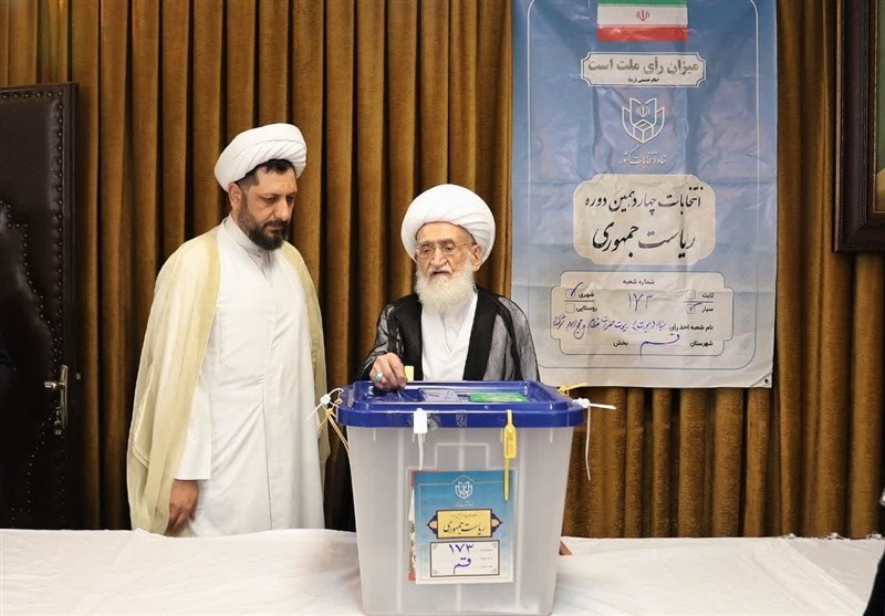 آیتالله نوریهمدانی: مردم در انتخابات شرکت کنند