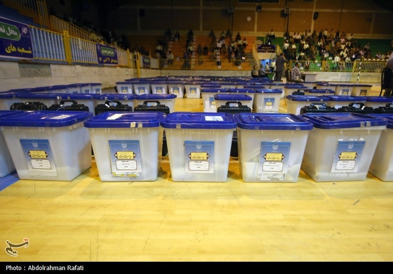 أخذ رأی در استان مرکزی آغاز شد