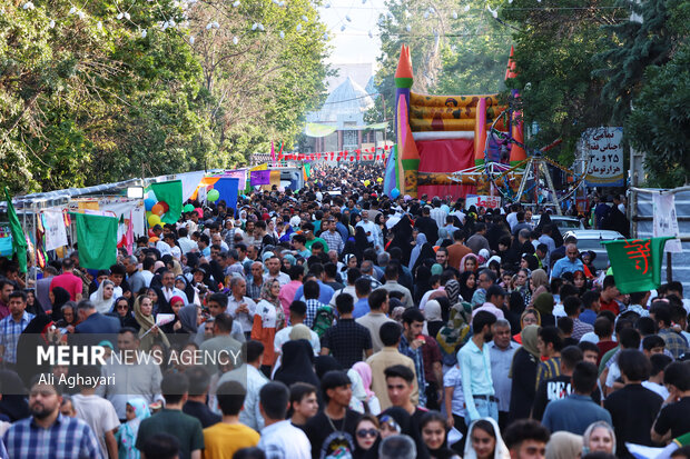 ارائه خدمات در موکبها تا ساعت ۲۲