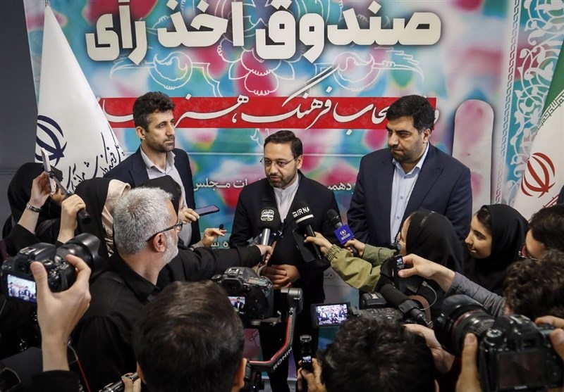 استقرار صندوق اخذ رأی اصحاب فرهنگ، هنر و رسانه در تبریز