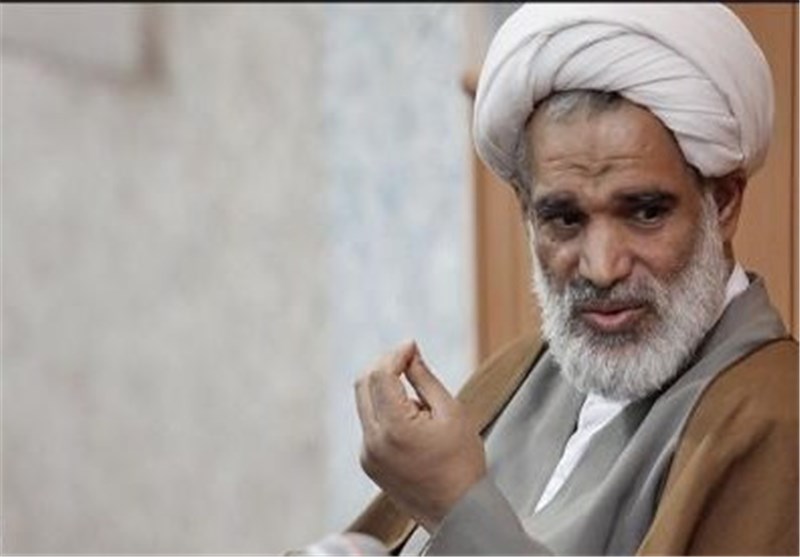 امام خمینی(ره) احیاگر اسلام و مکتب اهل بیت(ع) است