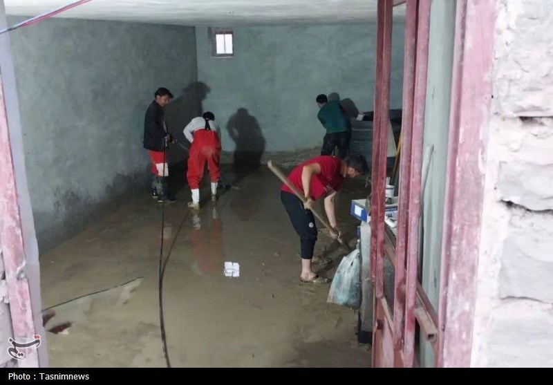 امدادرسانی هلال احمر خراسان شمالی به سیلزدگان