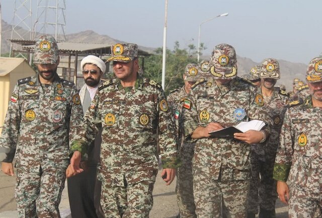 بازدید امیر سرتیپ صباحیفرد از گروه پدافند هوایی چابهار