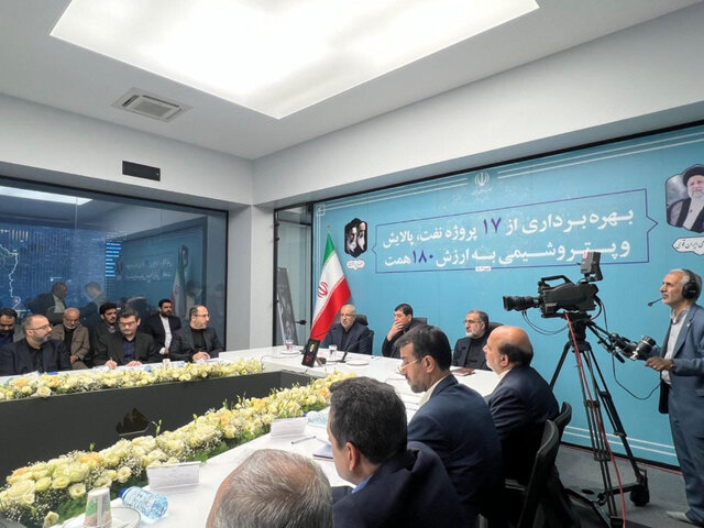 بهرهبرداری از ۱۷ طرح نفتی با سرمایه ۴ میلیارد دلاری