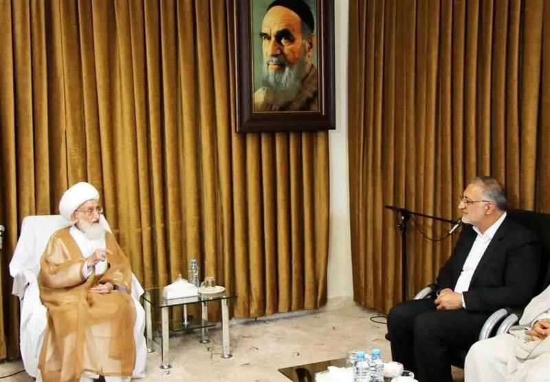 تأکید آیتالله نوریهمدانی بر خدمترسانی و حل مشکلات مردم