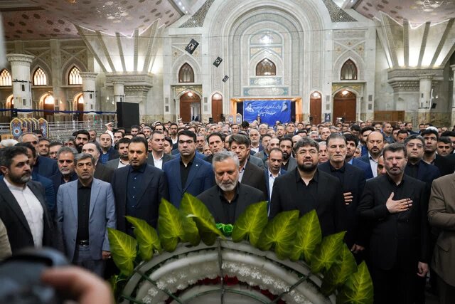 تجدید میثاق وزیر و کارکنان وزارت کار با آرمانهای بنیانگذار کبیر انقلاب