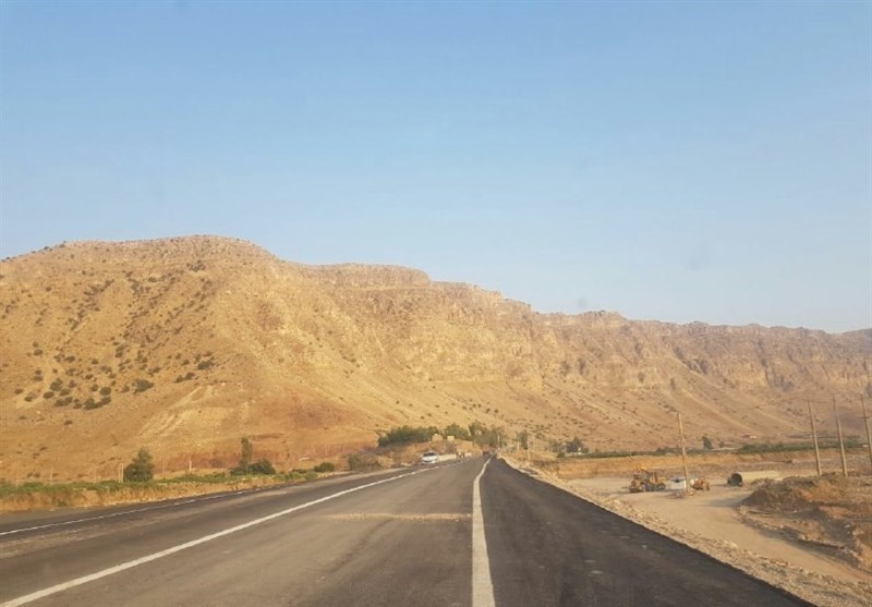 تکمیل محور خرمآباد ـ پلدختر 35 هزار میلیارد اعتبار میخواهد