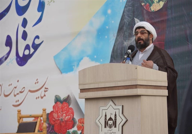 حضور پرشور مردم در انتخابات موجب ناامیدی دشمنان میشود